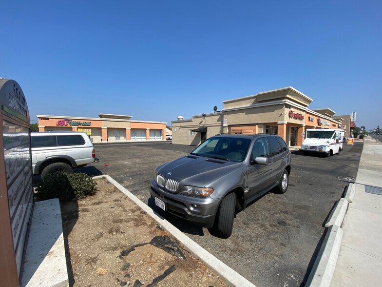 More Photos Of 9121 Garden Grove Blvd, Garden Grove General Retail For Lease