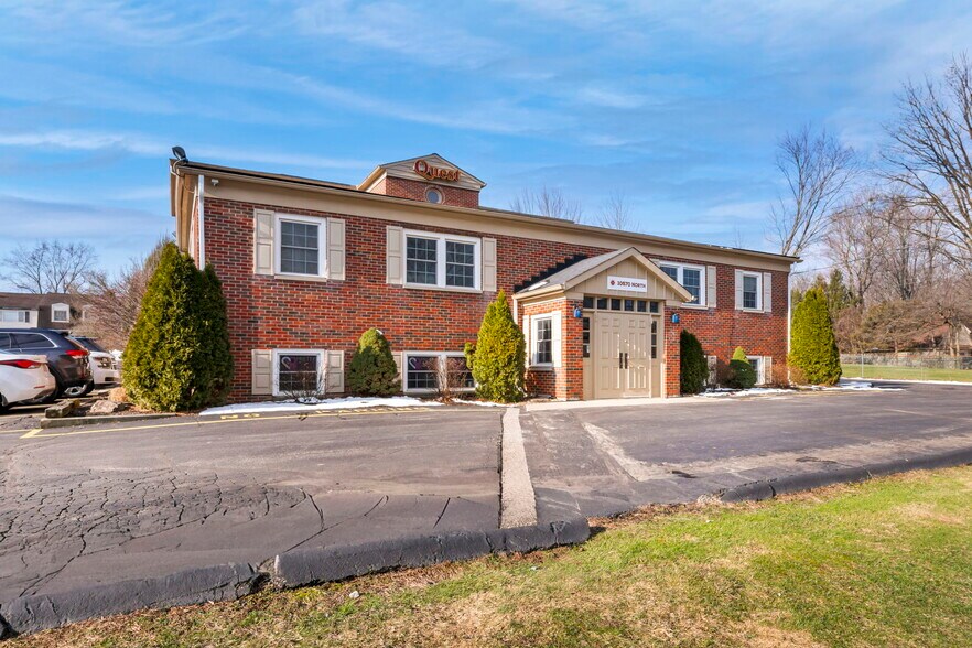 More Photos Of 10570-10574 Ravenna Rd, Twinsburg Office For Lease