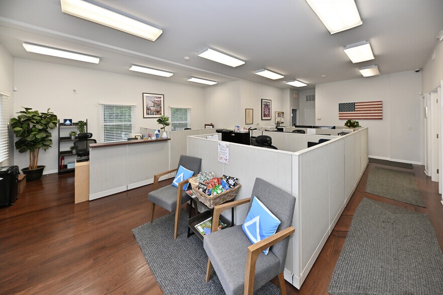 More Photos Of 253 Madison Ave, Wyckoff Storefront Retail Residential For Sale