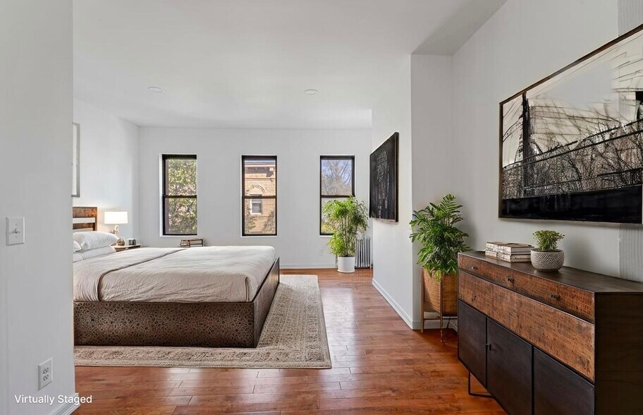 More Photos Of 37 Jewel St, Brooklyn Apartments For Sale