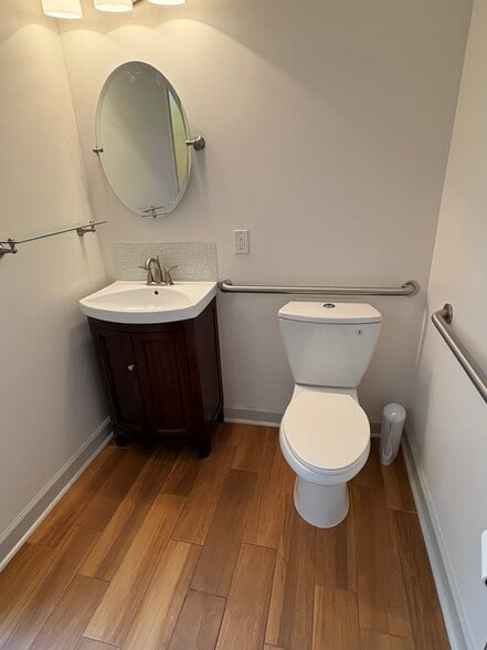 More Photos Of 1502 W NC Highway 54, Durham Office For Sale