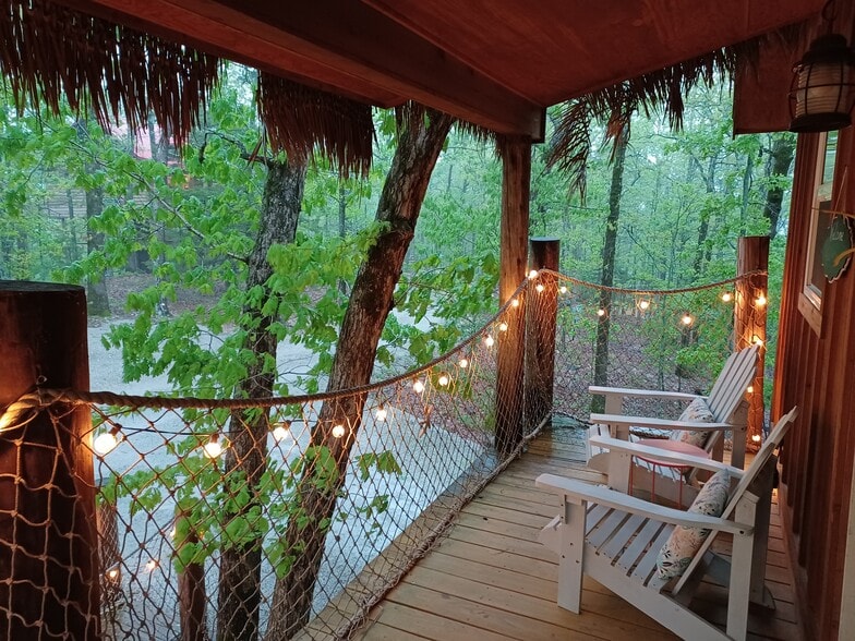 More Photos Of 70 Dogwood Rdg, Eureka Springs Hotel For Sale