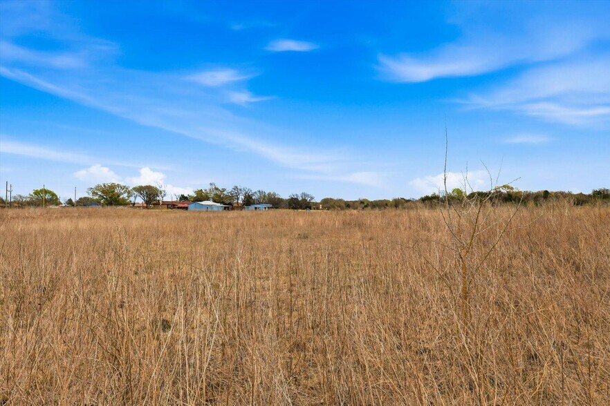 More Photos Of 801 E Ovilla Rd, Red Oak Land For Sale