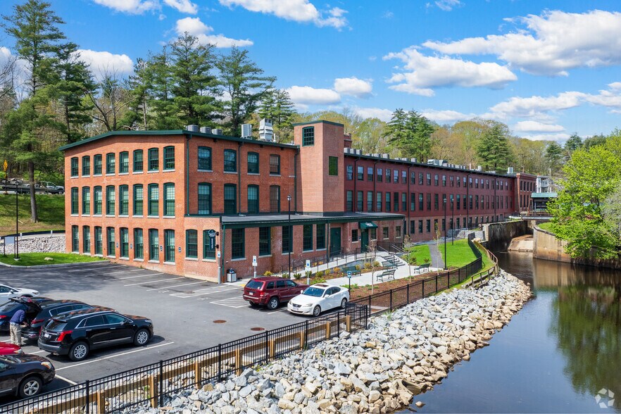 More Photos Of 5-15 Case St, Southbridge Apartments For Sale