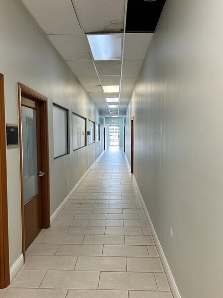 More Photos Of 1801 Coral Way, Miami Medical For Lease