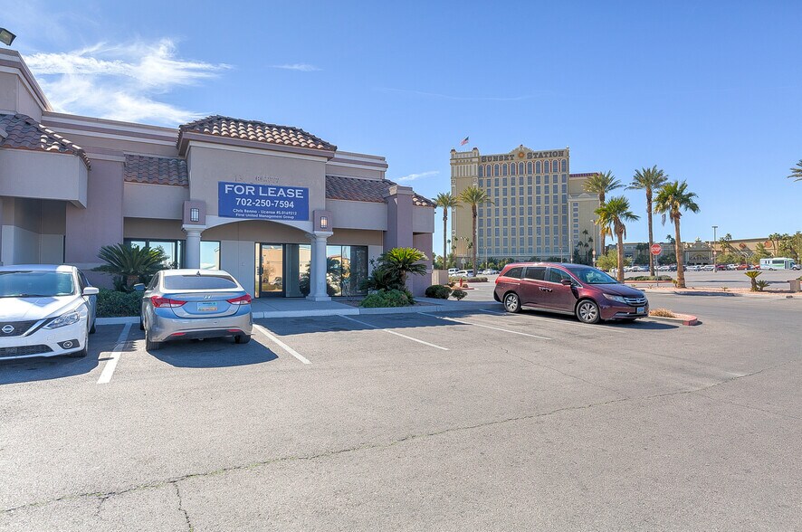 More Photos Of 565 Marks St, Henderson General Retail For Sale