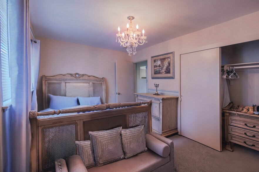 More Photos Of 309-315 Oak Ave, Redwood City Apartments For Sale