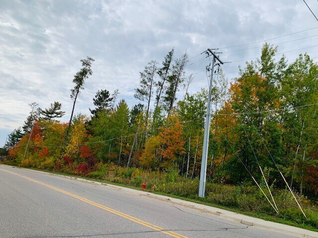 More Photos Of 13th Street SE -1 @ 2nd Avenue SE, Grand Rapids Land For Sale