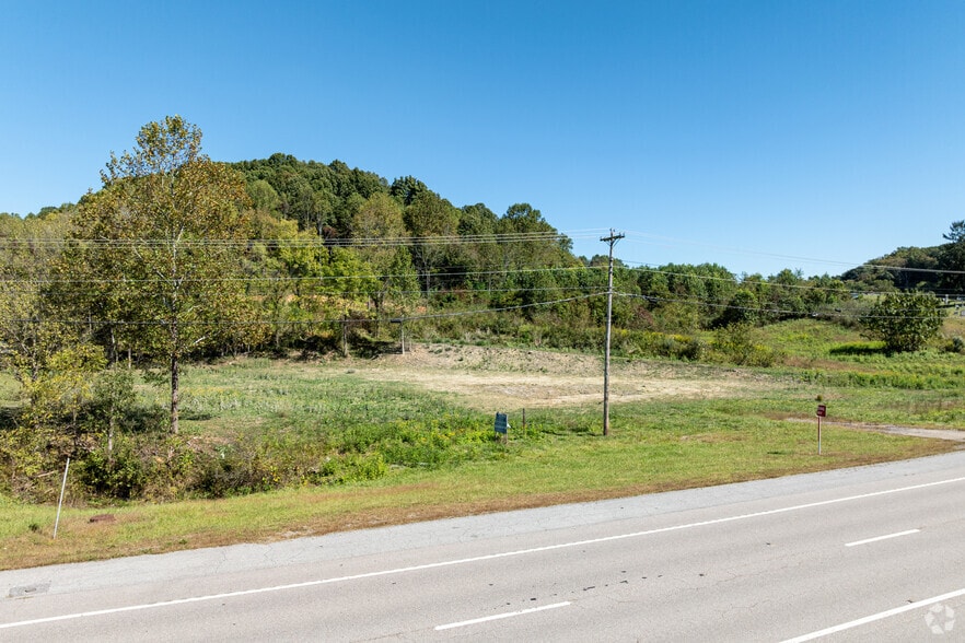 More Photos Of Highway 126 at Fleenor Dr, Blountville, 37617, Blountville Land For Lease