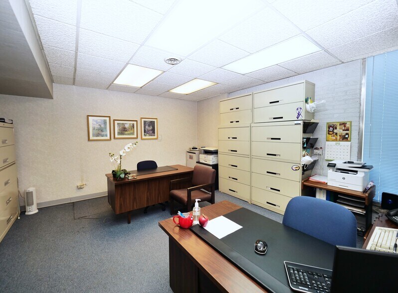 More Photos Of 6441-6453 S Pulaski Rd, Chicago General Retail For Sale