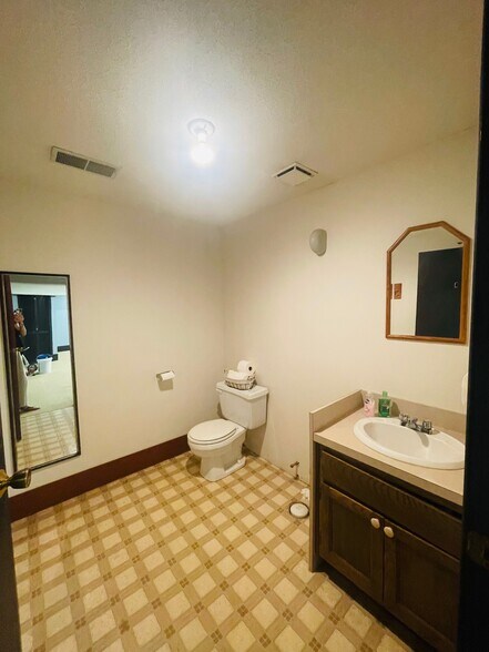 More Photos Of 210 Home Ave, Churubusco Office Residential For Sale