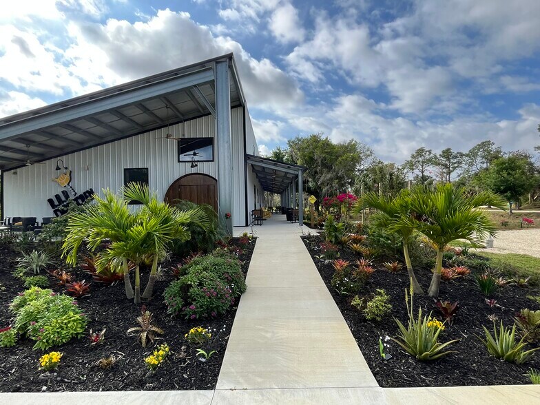 More Photos Of 20948 Corkscrew Rd, Estero Winery Vineyard For Sale