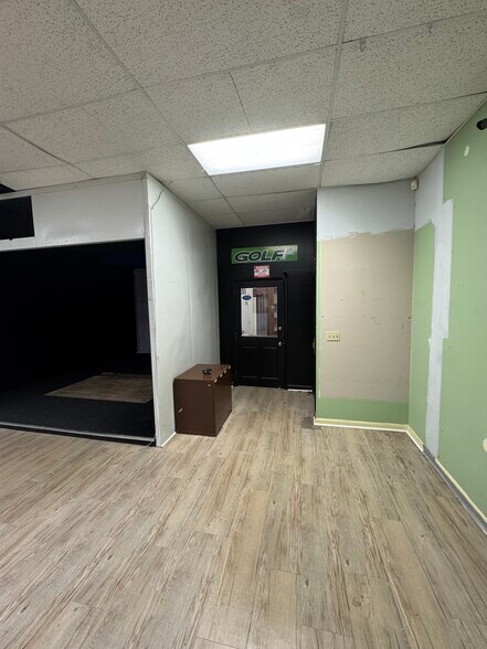 More Photos Of 2571 Montgomery Hwy, Dothan Freestanding For Lease