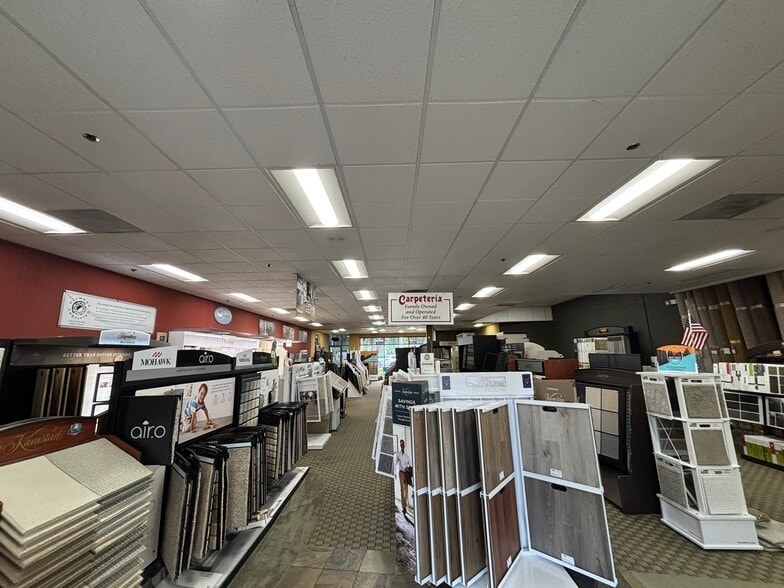 More Photos Of 415-423 E Hamilton Ave, Campbell Freestanding For Lease