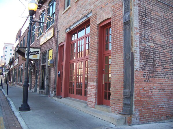 More Photos Of 46 W New York St, Aurora Storefront Retail Residential For Sale