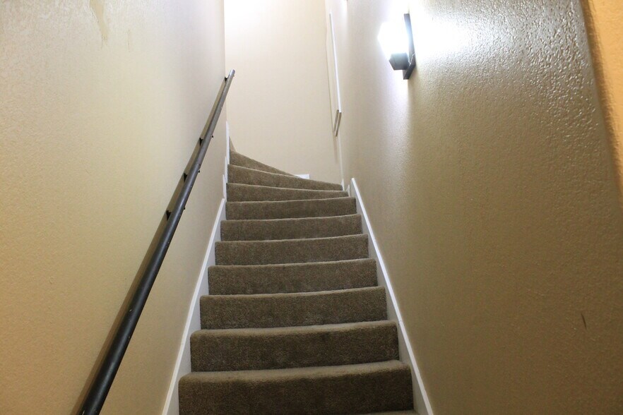 More Photos Of 7295 E HWY 270, Mcalester Apartments For Sale