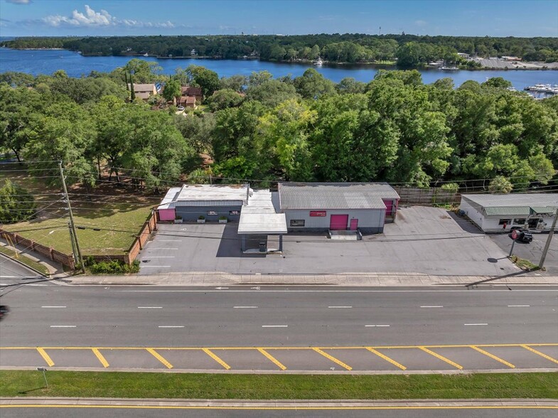 More Photos Of 95 John Sims Pky E, Niceville Freestanding For Sale