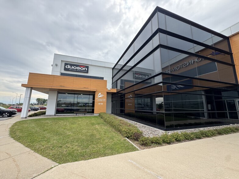 More Photos Of 6100-6140 Rue Christophe-Pelissier, Trois-Rivières Office For Lease