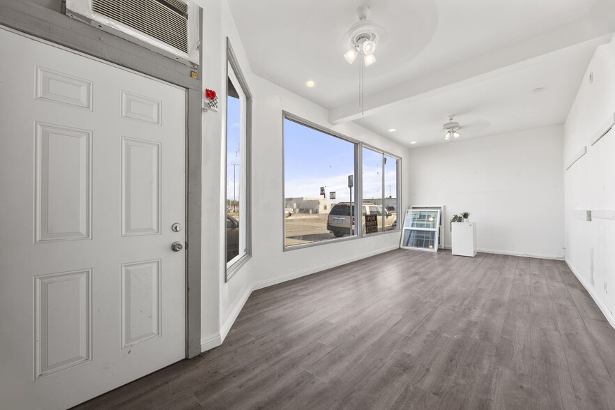 More Photos Of 4010-4018 W Commonwealth Ave, Fullerton Storefront Retail Residential For Sale