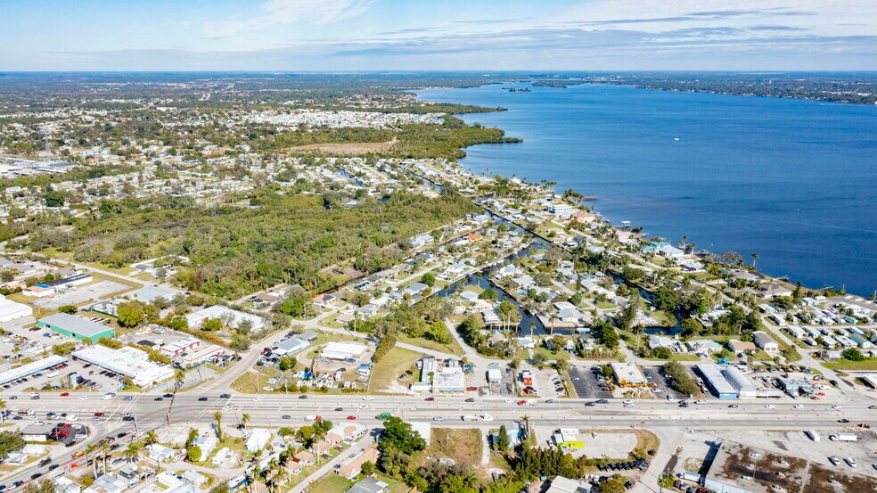 More Photos Of , North Fort Myers General Retail For Sale