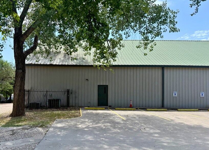 More Photos Of 8600 Guadalupe st, Austin Religious Facility For Sale