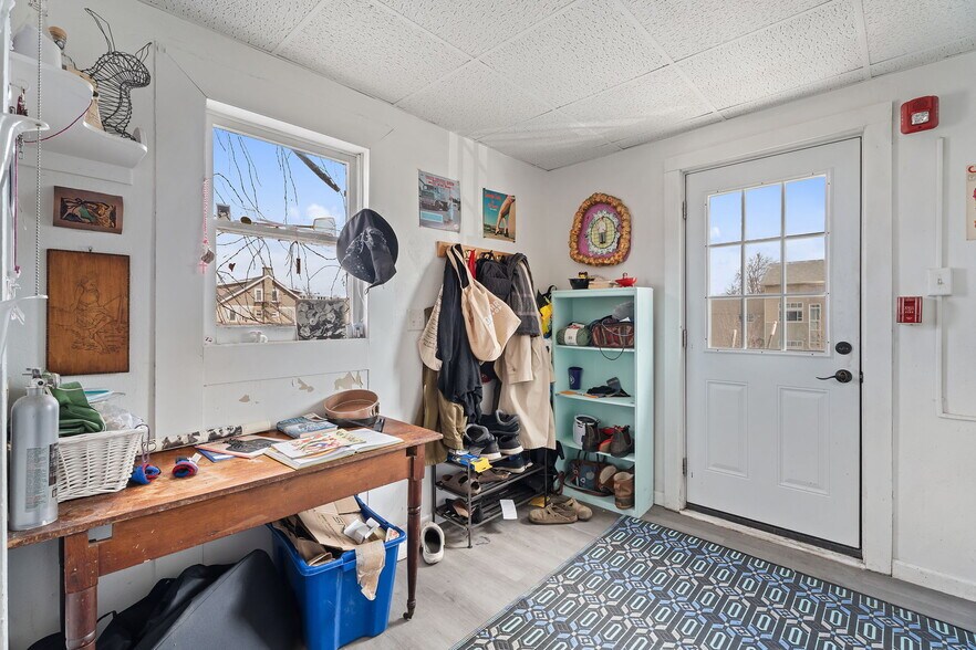 More Photos Of 632 W Seneca St, Ithaca Bar For Sale