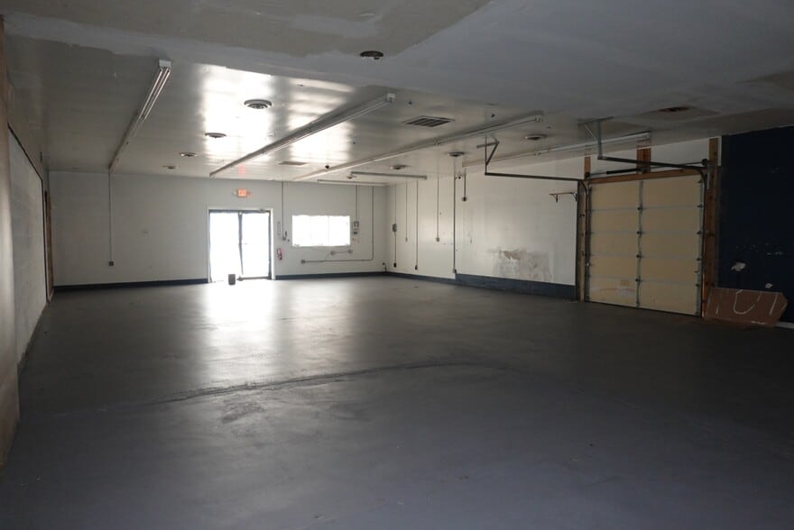 More Photos Of 213 Buckroe Ave, Hampton Convenience Store For Sale