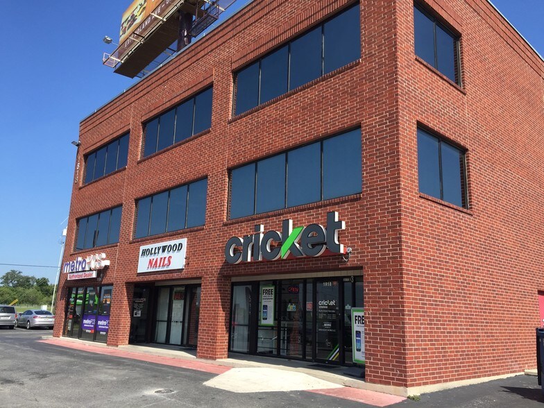 More Photos Of 1818 S New Braunfels Ave, San Antonio Medical For Lease