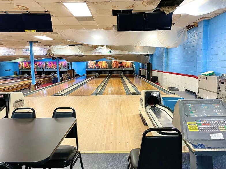 More Photos Of 3649 Willow St, Chincoteague General Retail For Sale