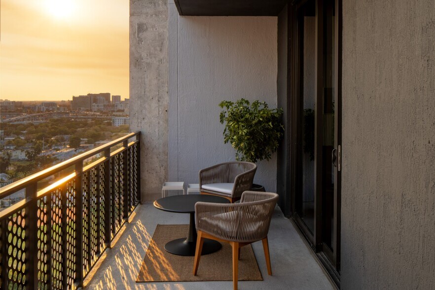 More Photos Of 23 NE 17th Ter, Miami Apartments For Lease