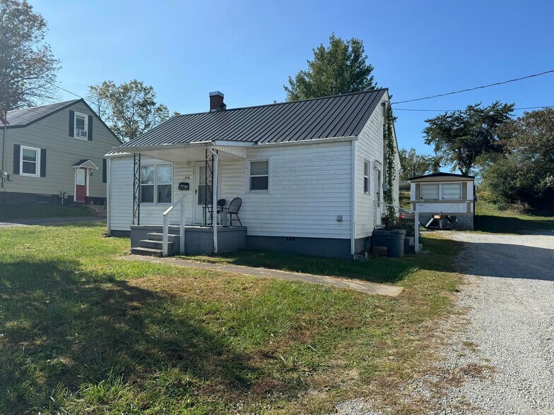 More Photos Of 112 Tutt St, Columbia Manufactured Housing Mobile Home Park For Sale