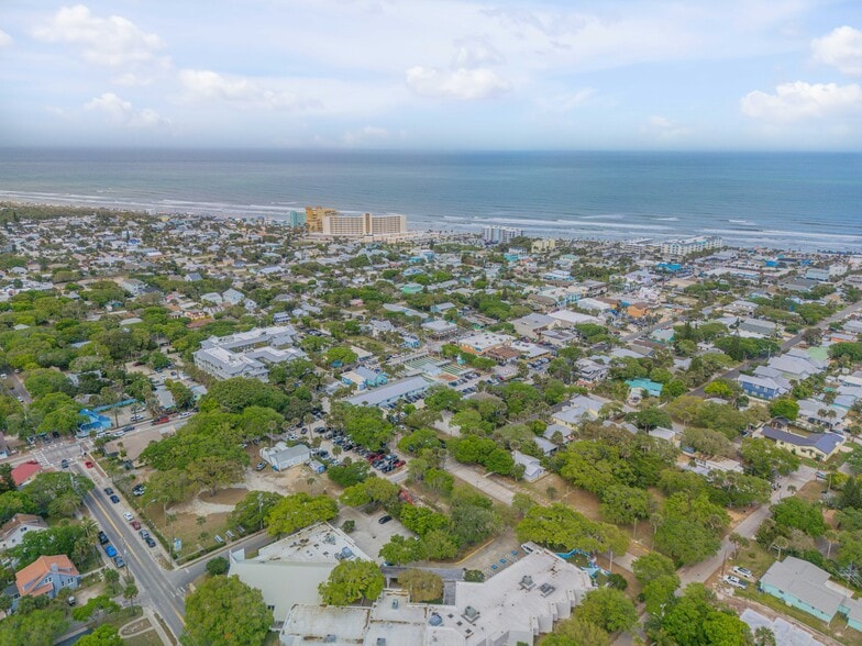 More Photos Of 214 Columbus Ave, New Smyrna Beach Land For Sale