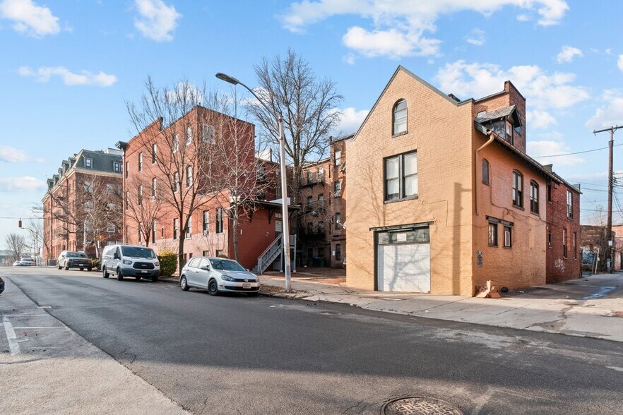 More Photos Of 2301 Maryland Ave, Baltimore Apartments For Sale