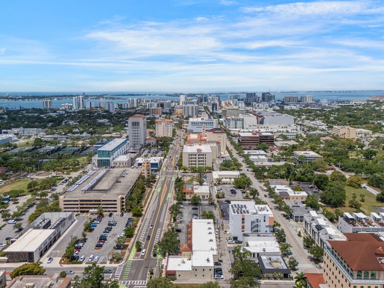 More Photos Of 2185-2199 Ringling Blvd, Sarasota Medical For Sale