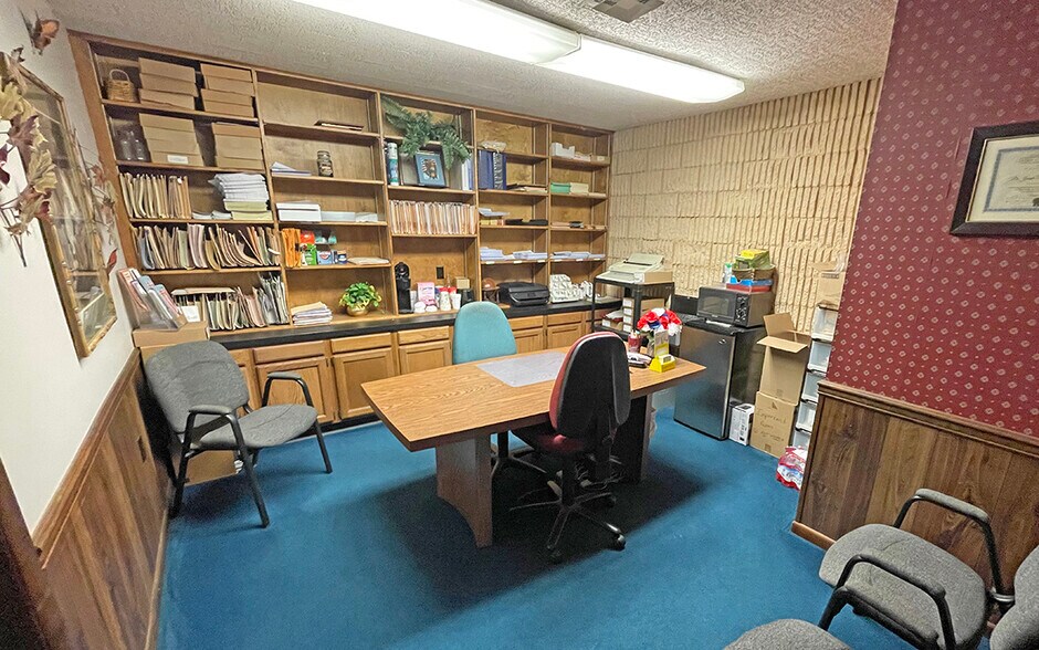 More Photos Of 875-899 S Arlington Ave, Harrisburg Office For Sale