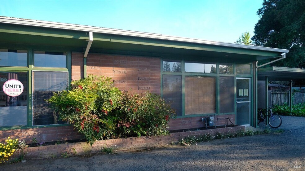 More Photos Of 18346 Sonoma Hwy, Sonoma Loft Creative Space For Lease