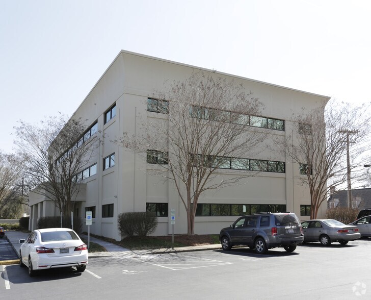 More Photos Of 4000 Park Rd, Charlotte Medical For Lease
