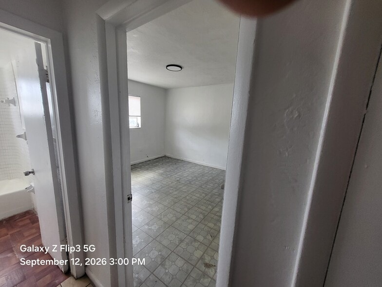 More Photos Of 1895 NW 35th St, Miami Apartments For Sale