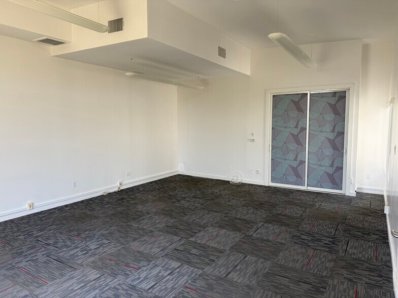 More Photos Of 1539 Sawtelle Blvd, Los Angeles Office For Lease