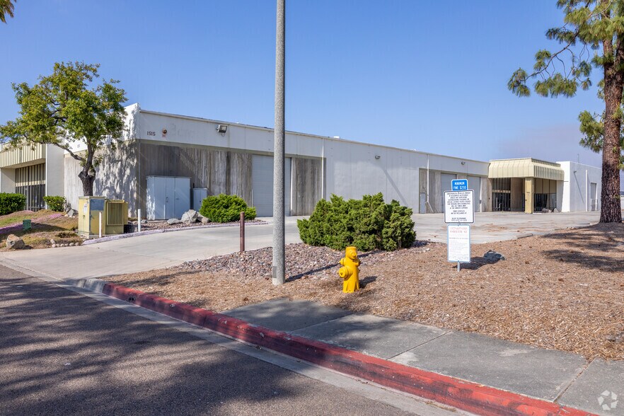 More Photos Of 1515 Fayette St, El Cajon Warehouse For Lease