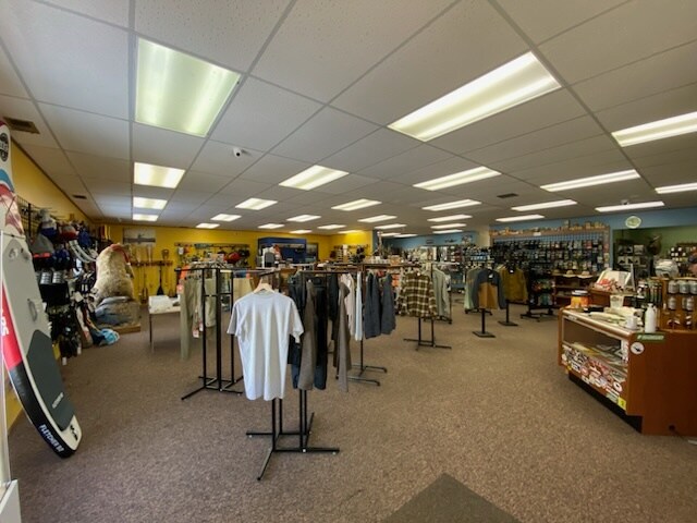 More Photos Of 122 Saratoga Rd, Schenectady General Retail For Sale