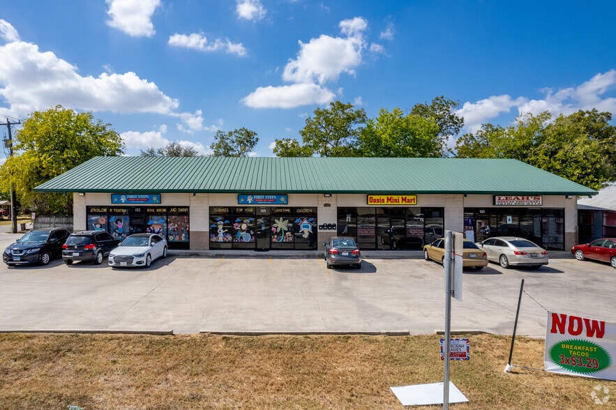 More Photos Of 105 S Seguin Rd, Converse Unknown For Lease