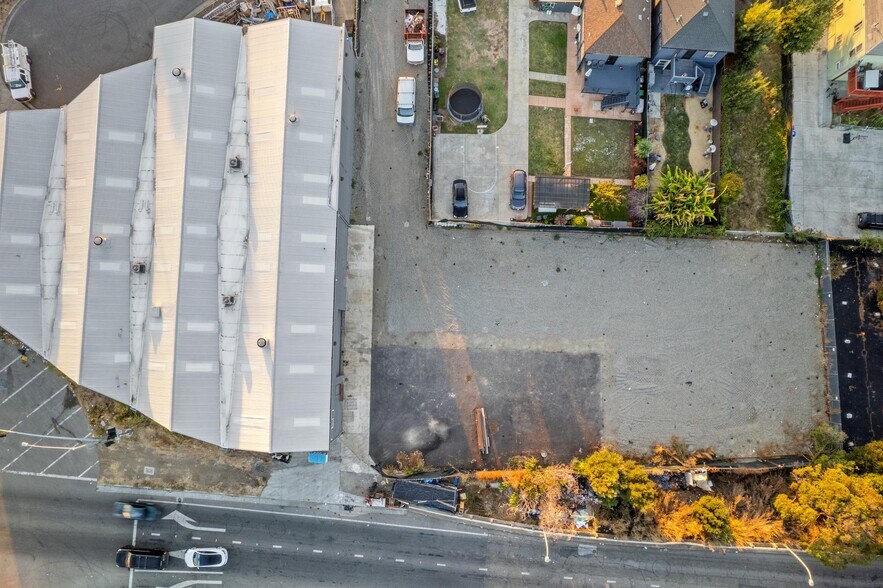 More Photos Of 1000 Calcot Pl, Oakland Warehouse For Lease