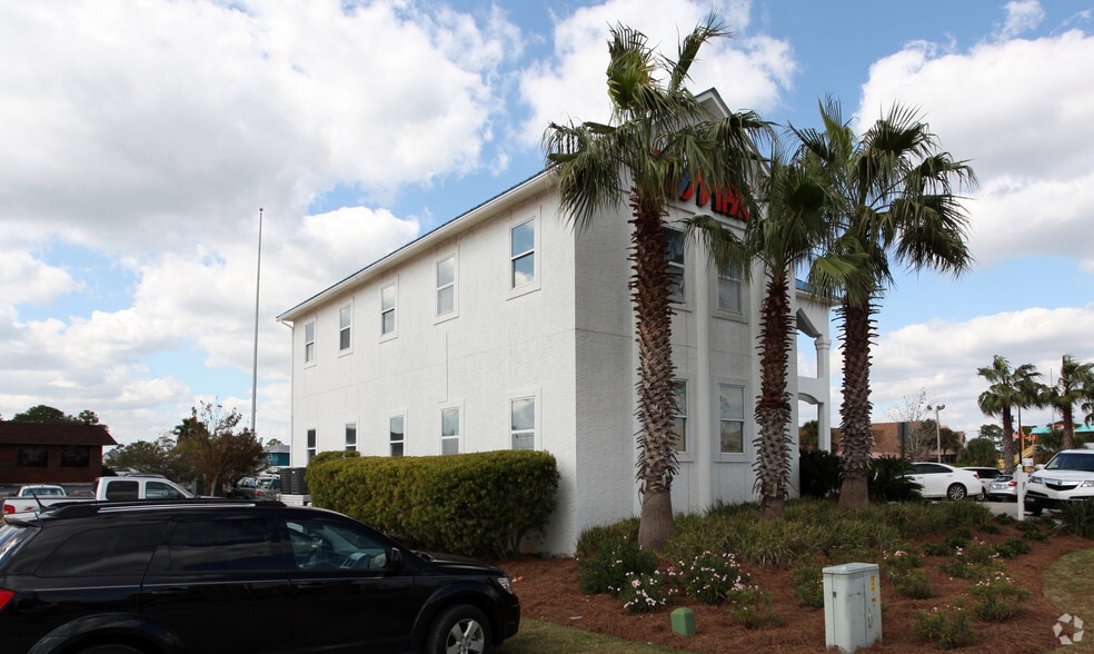 More Photos Of 645 Gulf Shores Pky, Gulf Shores Office For Sale