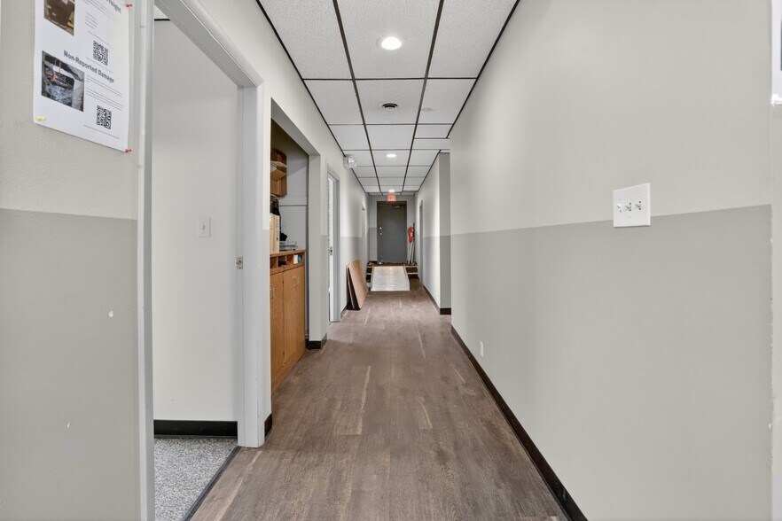 More Photos Of 819 Central Ave, Great Falls Office For Sale