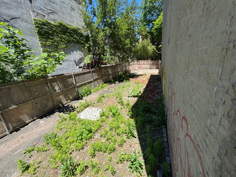 More Photos Of 321 W 136th St, New York Land For Sale