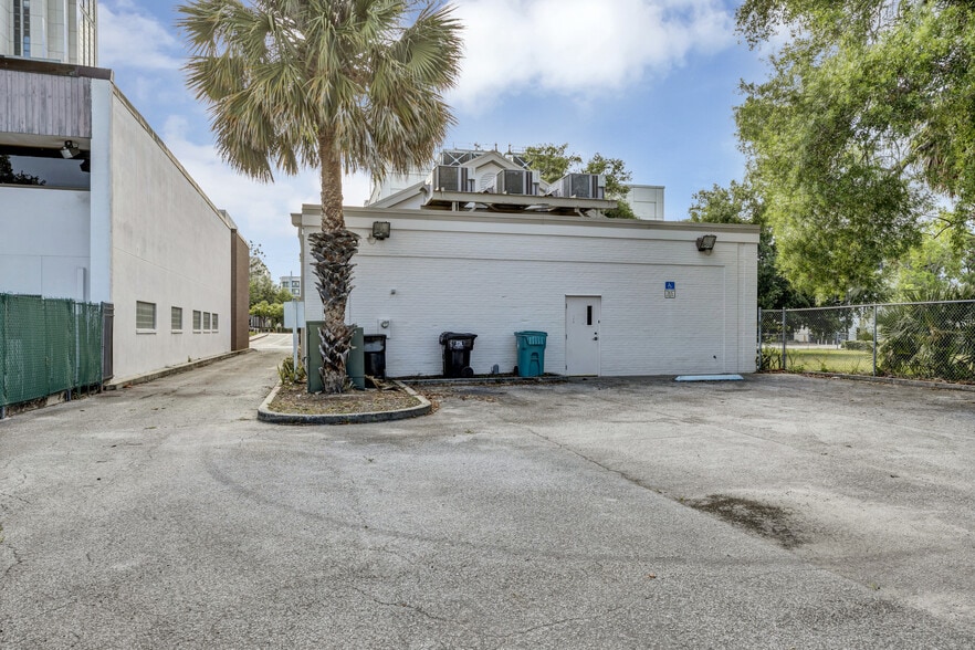 More Photos Of 437 N Magnolia Ave, Orlando Loft Creative Space For Sale