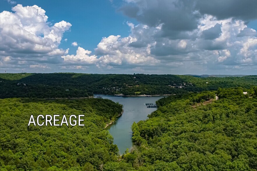 More Photos Of 10 Sterling Oaks, Branson West Land For Sale