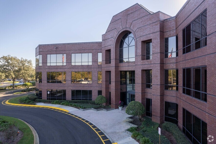 More Photos Of 10161 Centurion Pkwy N, Jacksonville Office For Lease