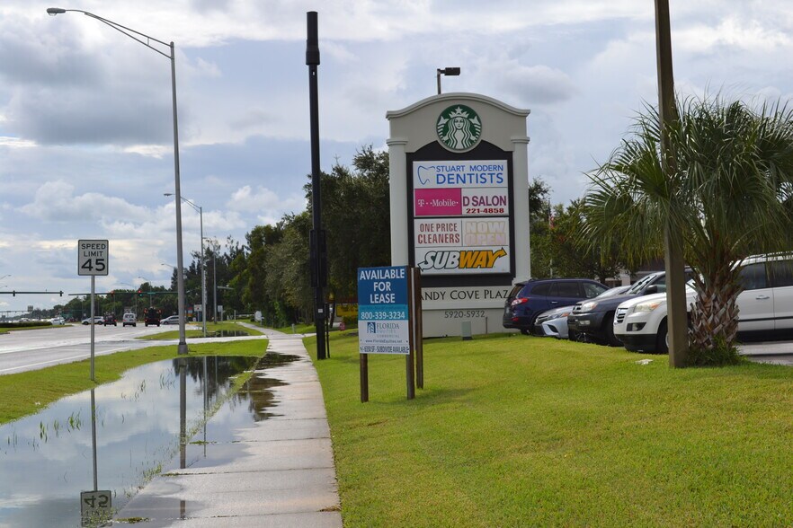 More Photos Of 5934 SE Federal Hwy, Stuart Unknown For Lease
